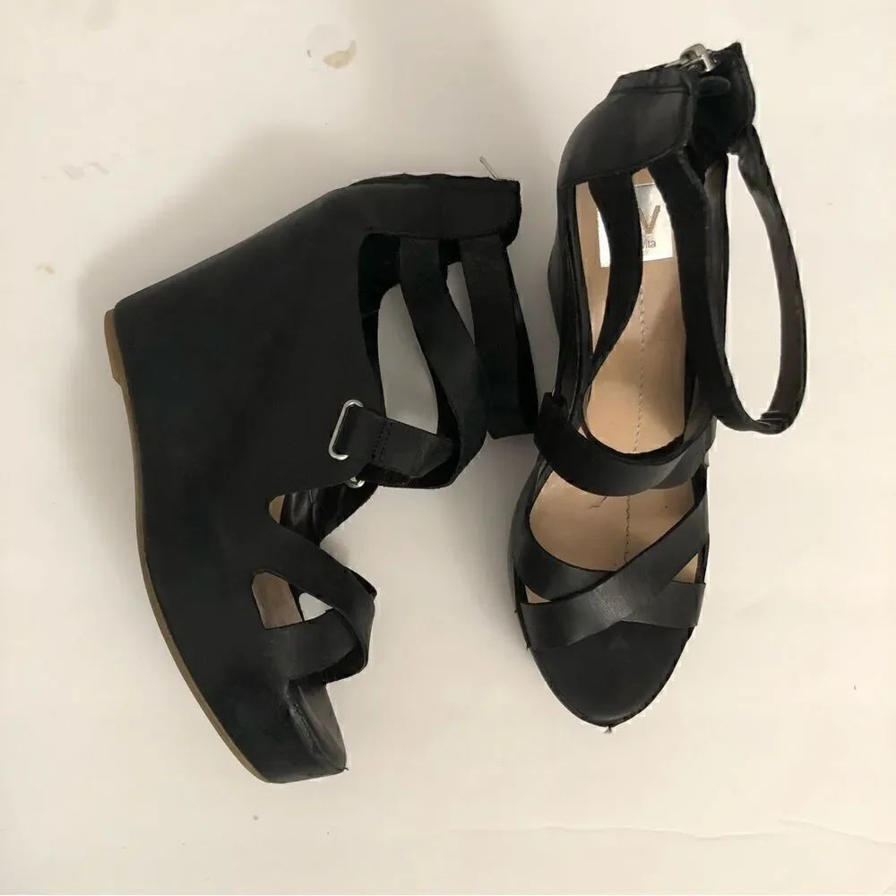 DV Dolce Vita black strappy leather wedge size 10